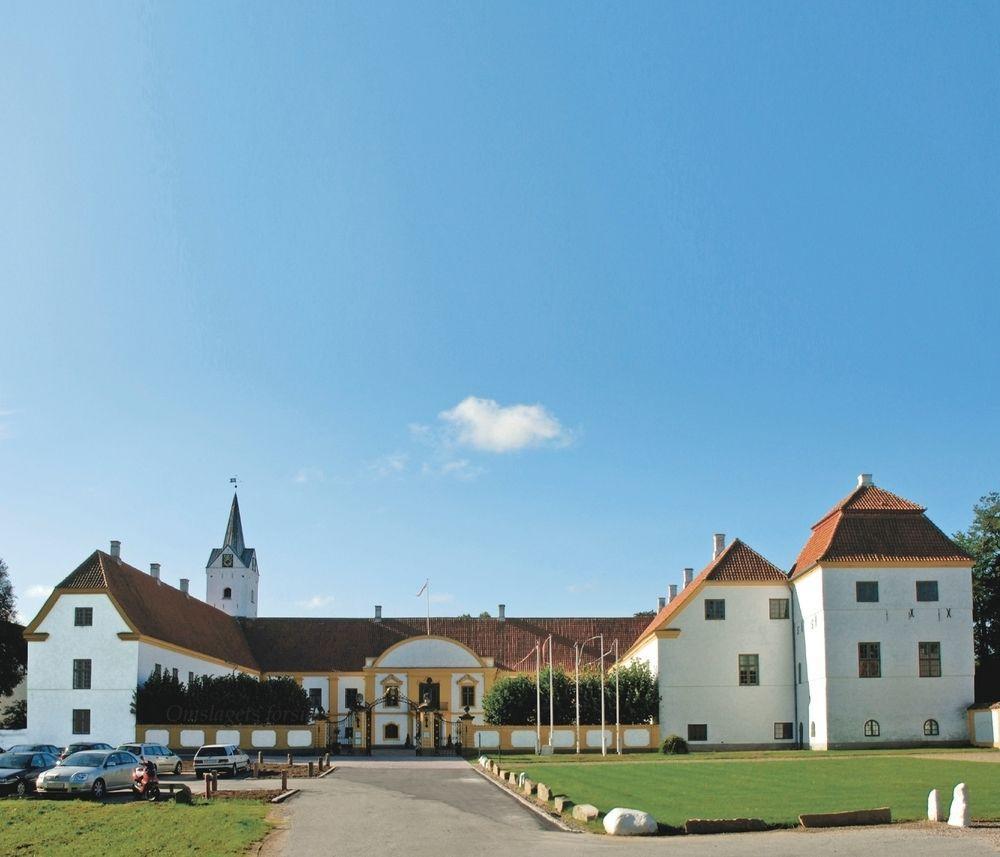 Dronninglund Hotel Exterior photo